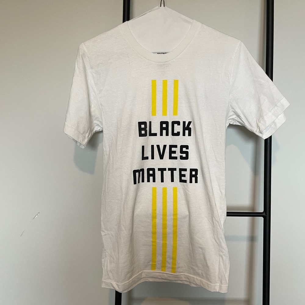Black Lives Matter Tee